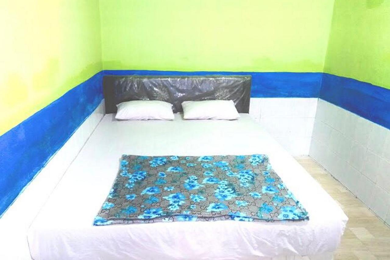 Hotel Indah Grogot Syariah Mitra Reddoorz Tanah Grogot ภายนอก รูปภาพ