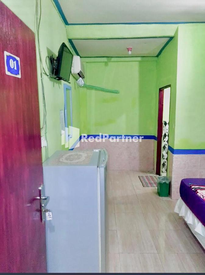 Hotel Indah Grogot Syariah Mitra Reddoorz Tanah Grogot ภายนอก รูปภาพ